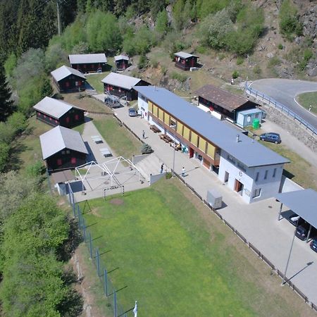 Touring Club Svizzero - Sezione Ticino Albergue Quinto Exterior foto