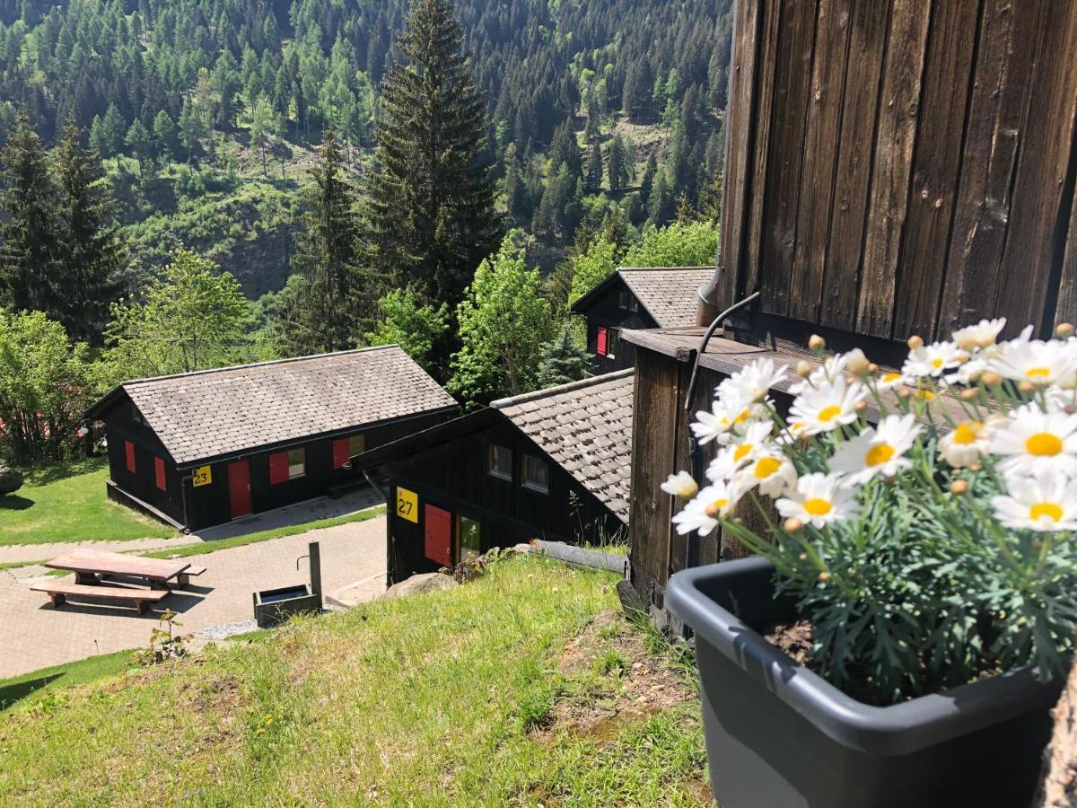 Touring Club Svizzero - Sezione Ticino Albergue Quinto Exterior foto